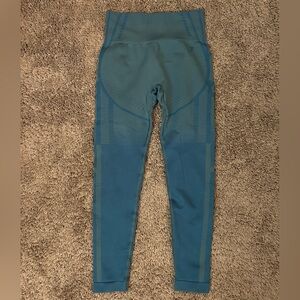 Gymshark Geo Seamless Leggings Teal Blue Women’s Size S/M 7/8th length